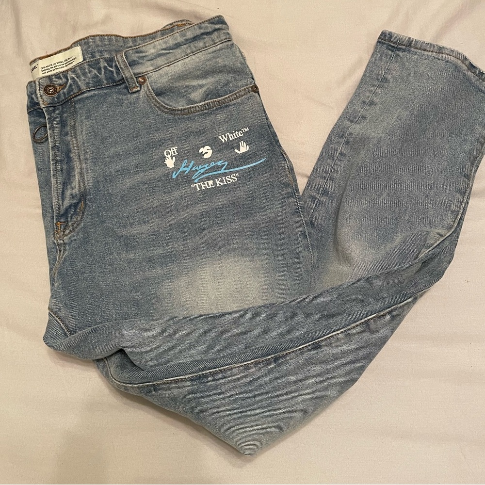 OFF-WHITE BLUE JEANS “THE KISS”